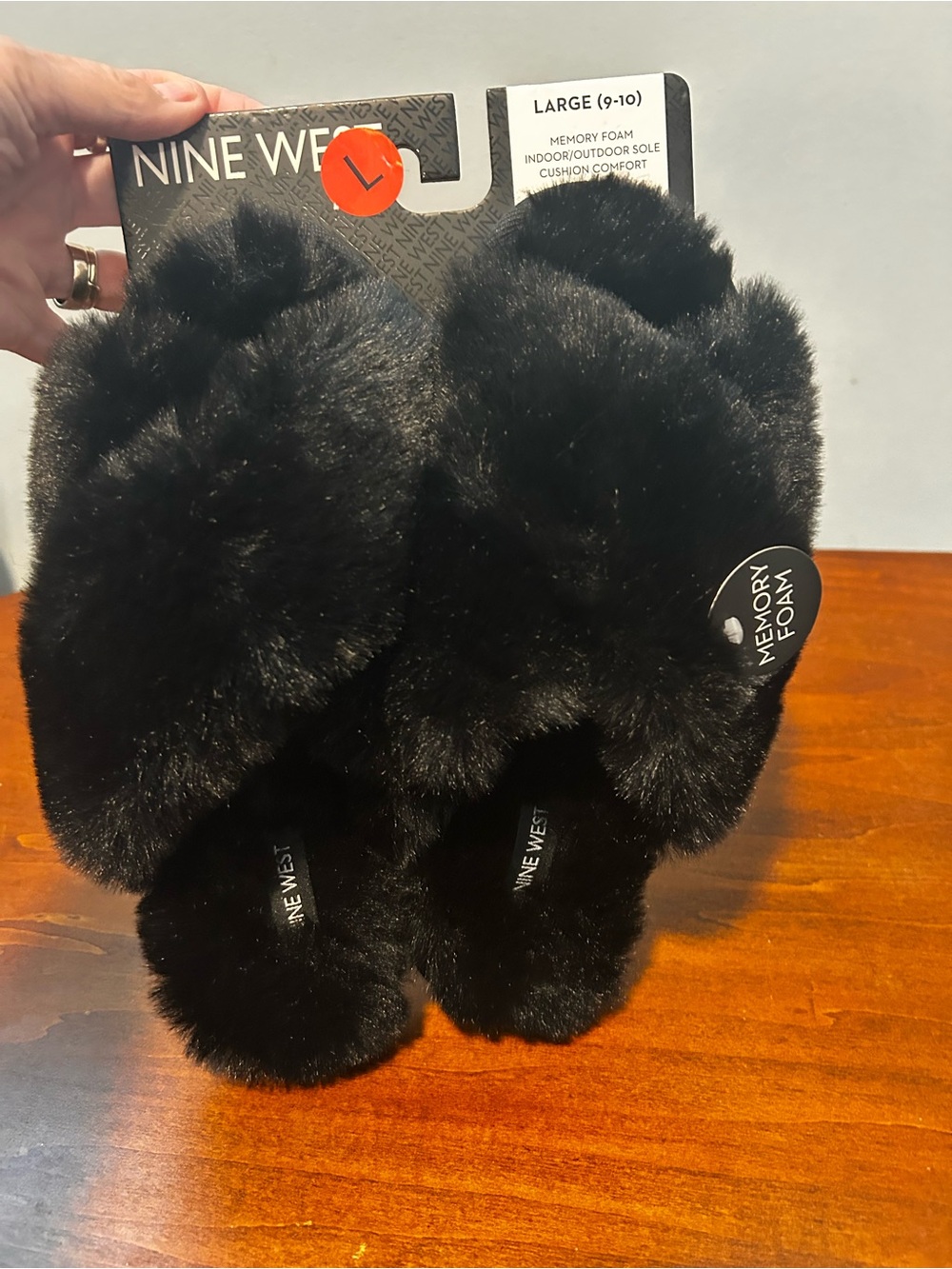 Nine West black Ladies' Memory Foam Slippers 9-10